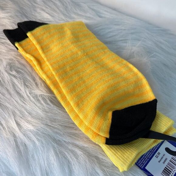 Sponge Bob Square Pants Crew Socks - Picture 3 of 3